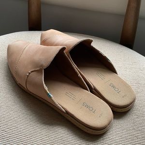 TOMS Leather Mule